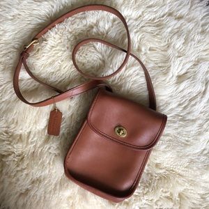 Vintage Coach 9978 Sidepack - British Tan